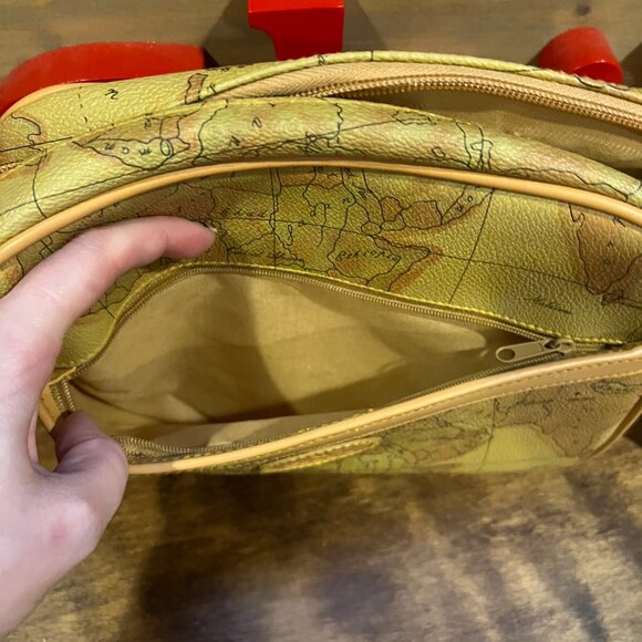 Vintage Leather World Map Crossbody Bag and wallet  CA - Picture 10 of 14